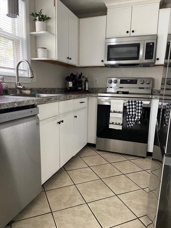 85 Mulberry St # 3