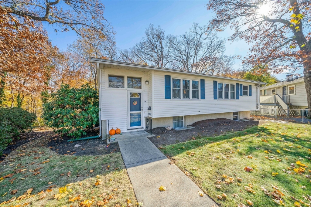 14 Daniel Ct