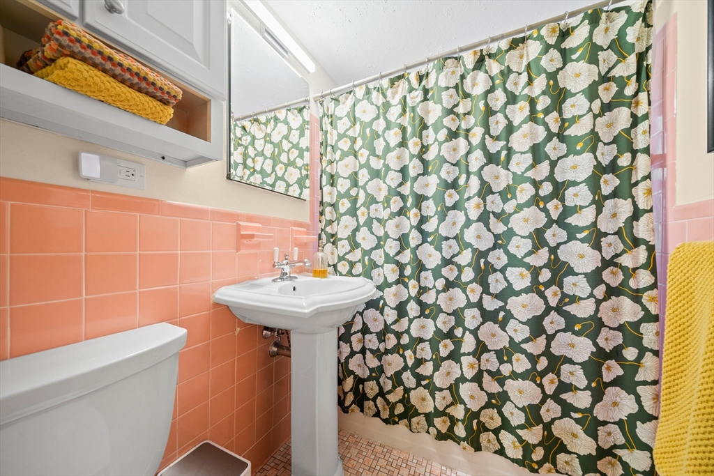 14 Daniel Ct