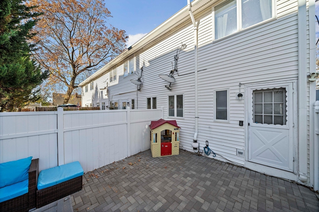 40 Webster St # 40