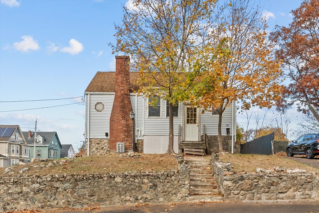 49 Pendexter Street