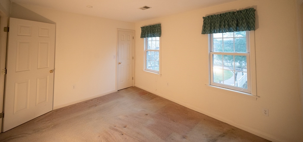 291 Allerton Commons Ln # 291