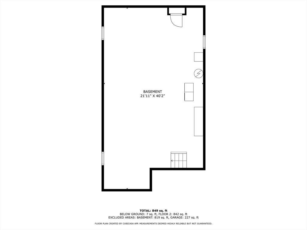 24 Woodland Rd