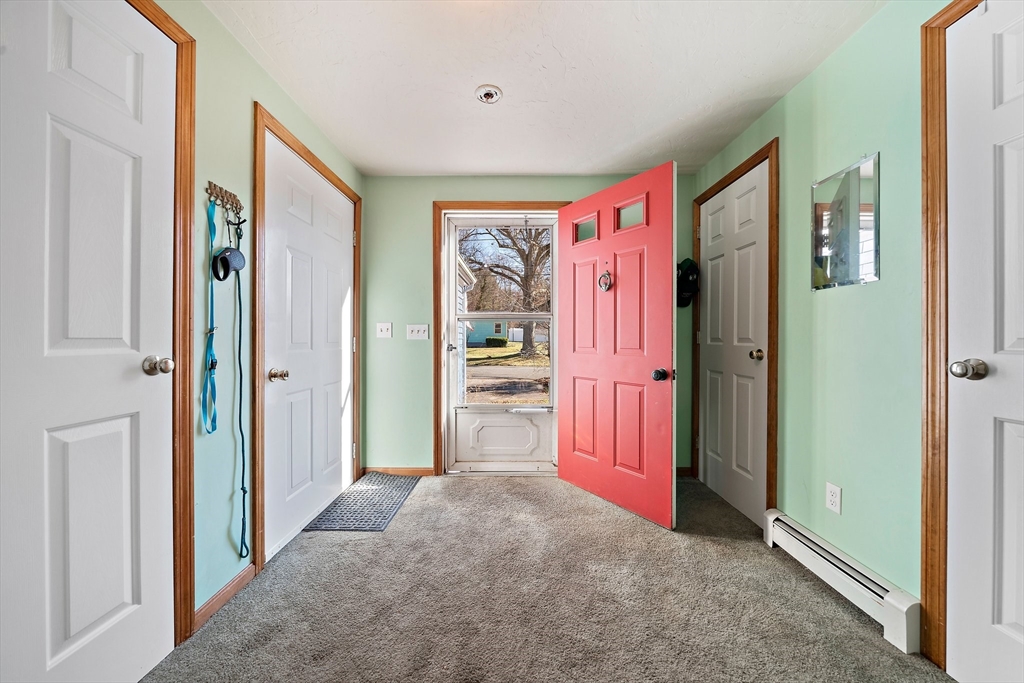 24 Woodland Rd