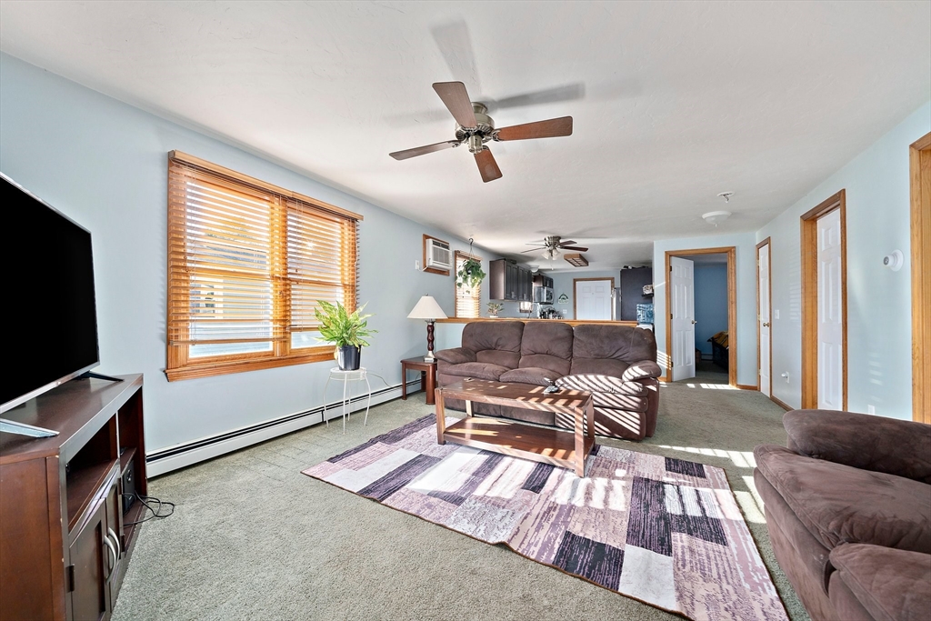 24 Woodland Rd