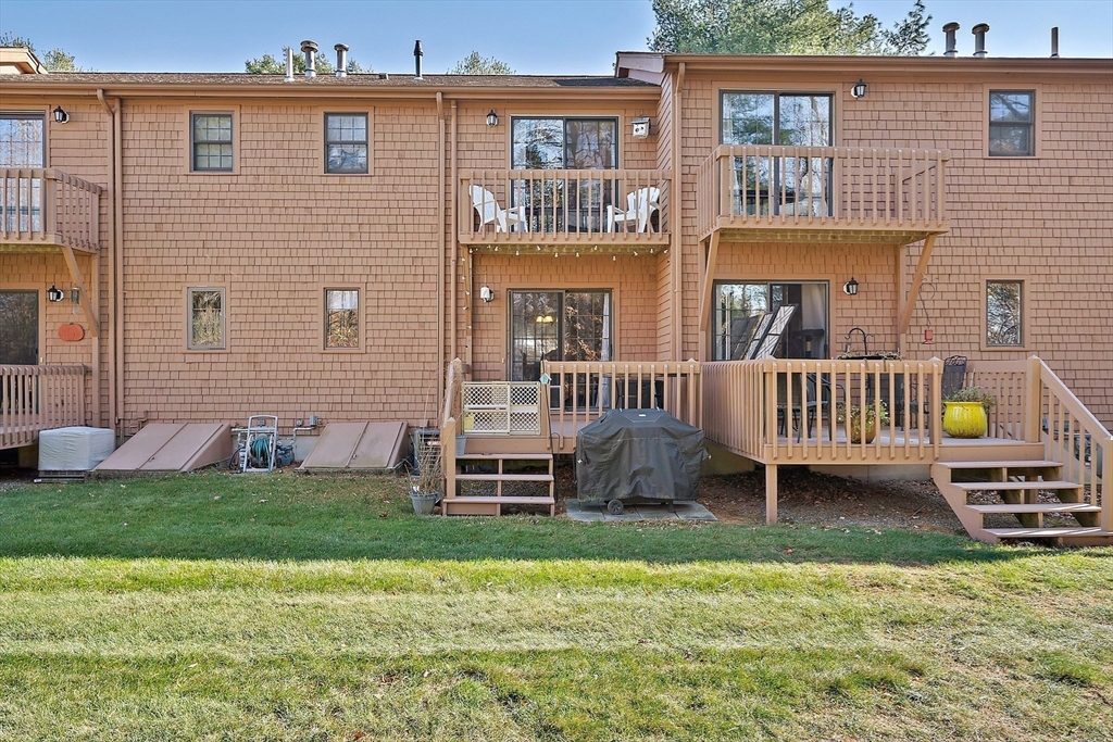 489 Turnpike Street # 4 Unit: 5-4