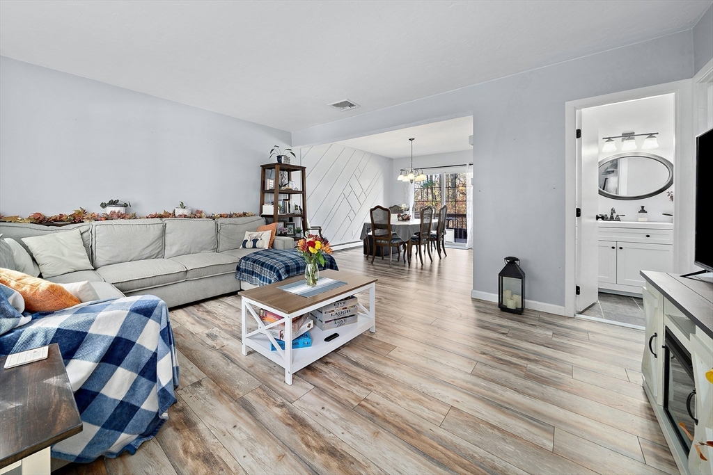489 Turnpike Street # 4 Unit: 5-4