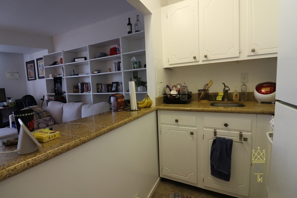 19 Winchester St # 905