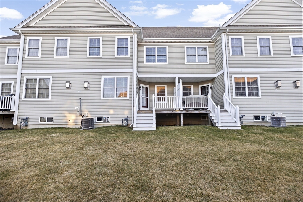 103 Rembrandt Way # 103