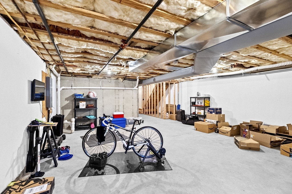 103 Rembrandt Way # 103