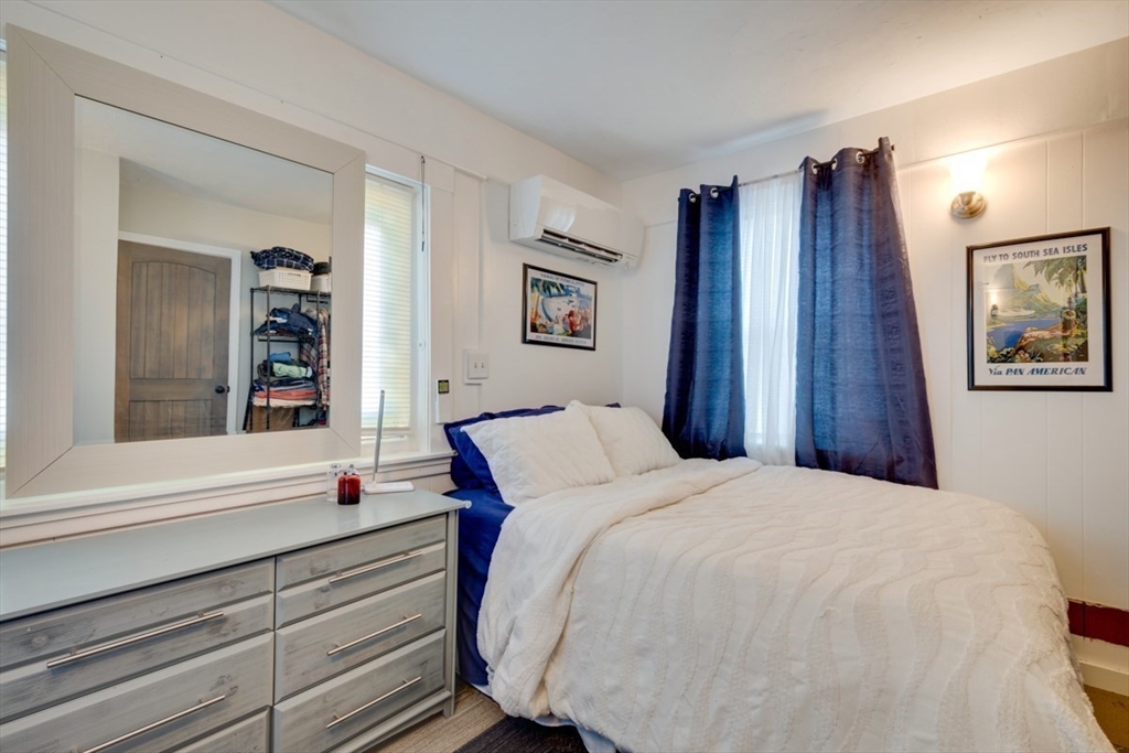 300 Forest Grove Ave