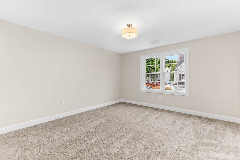 106 Pond St # 9
