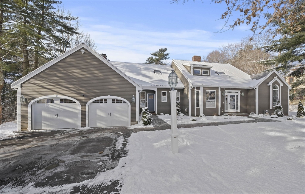 5 Heather Ln