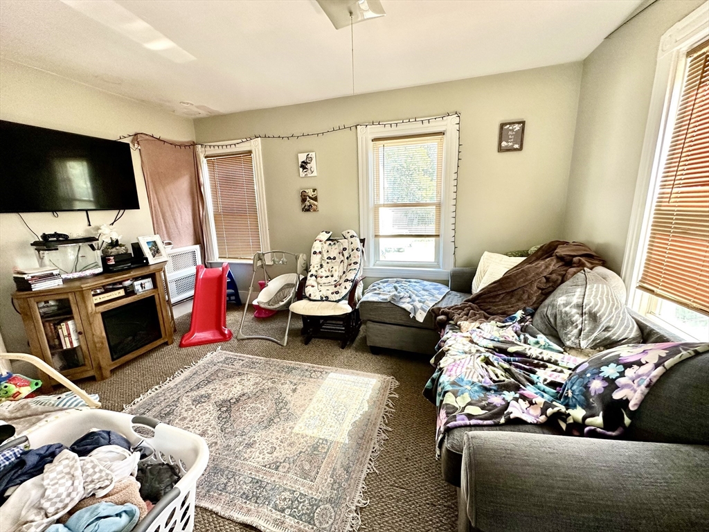 2 Fontneau Ave