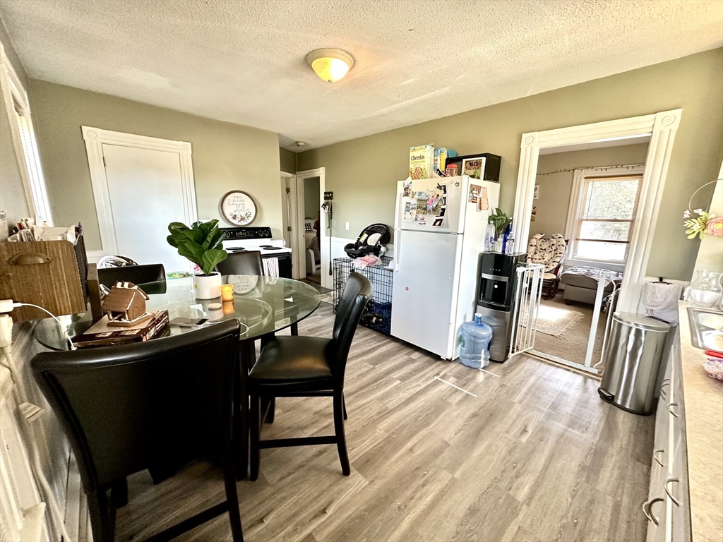 2 Fontneau Ave