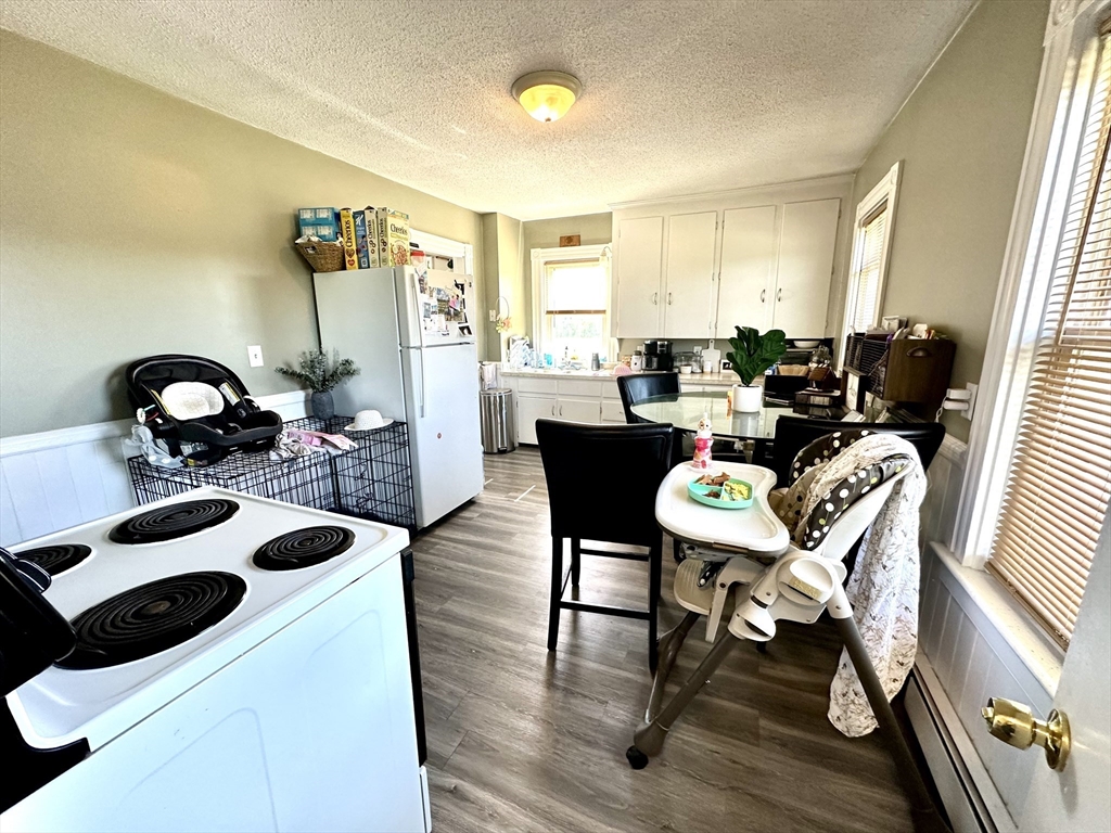 2 Fontneau Ave