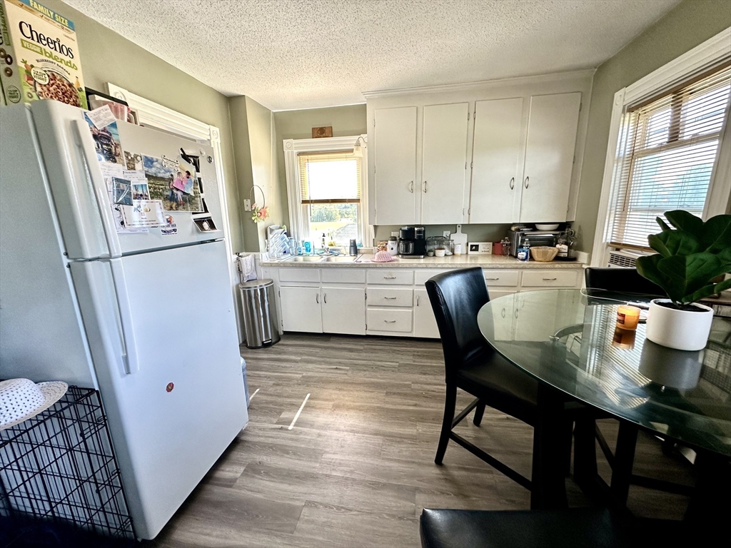 2 Fontneau Ave