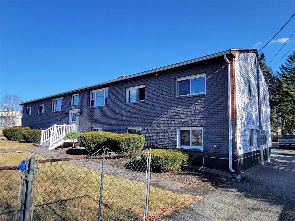 12 Green St # 4