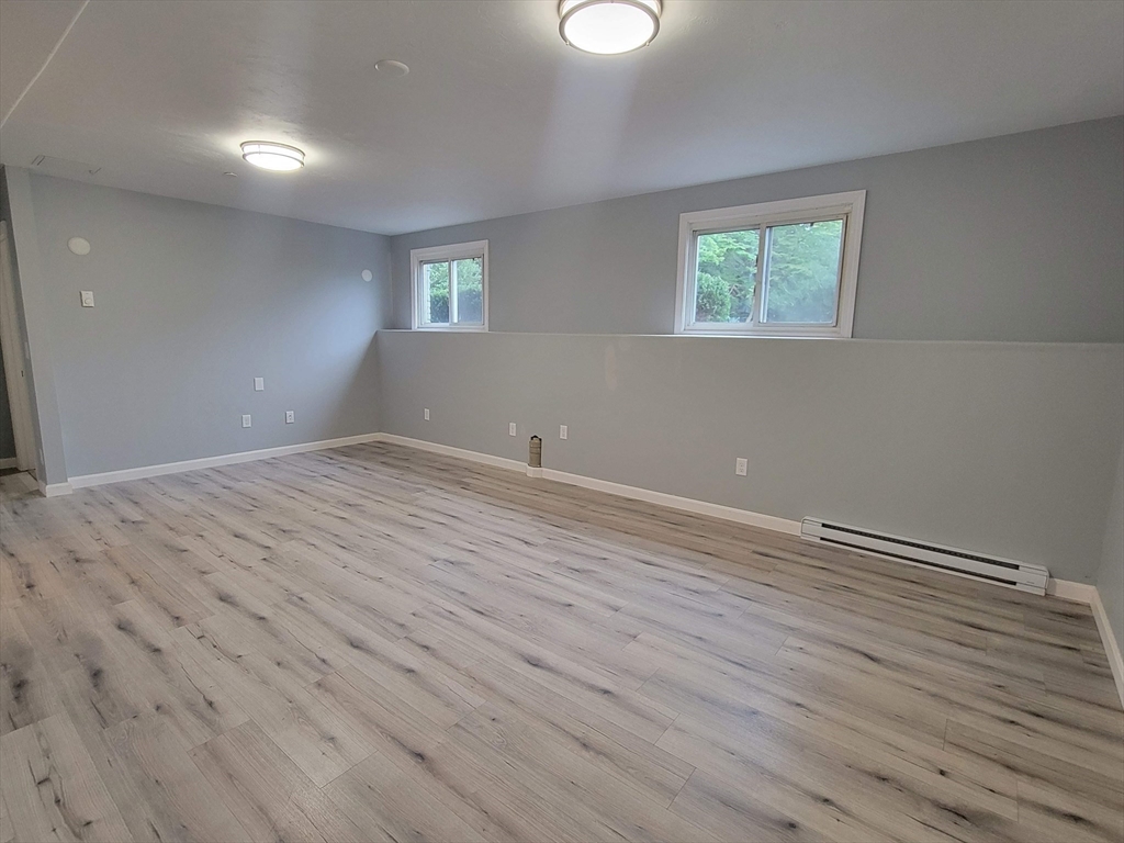 12 Green St # 4