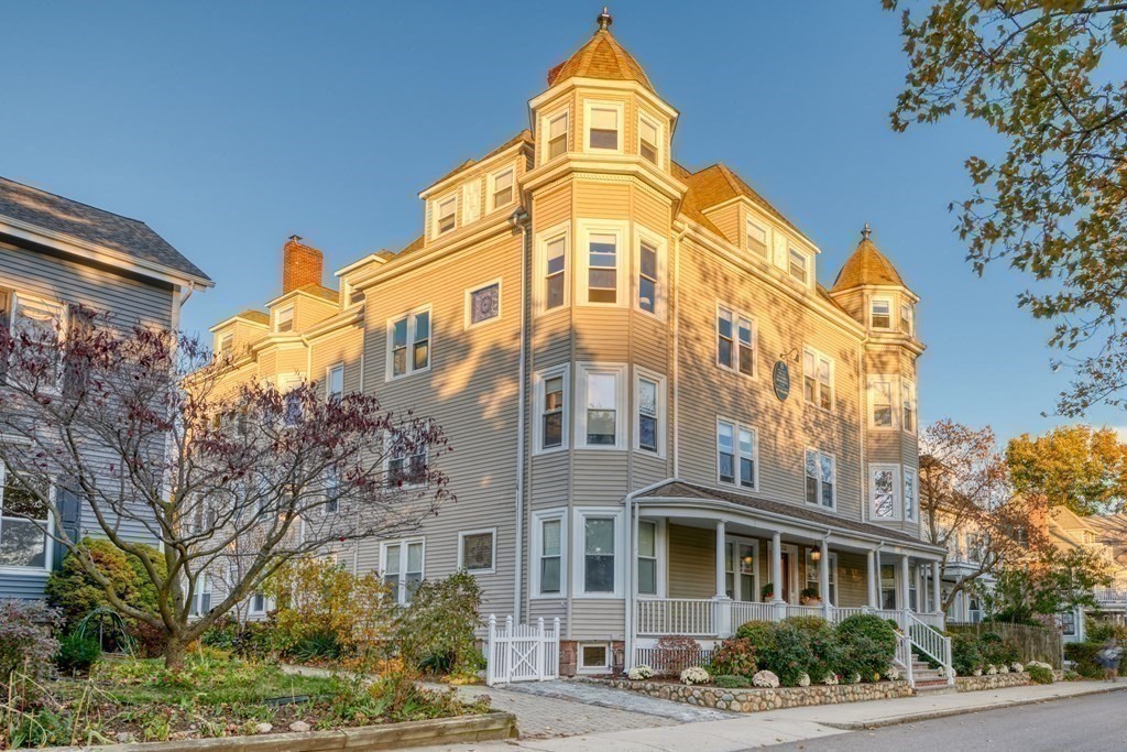173 Davis # 1