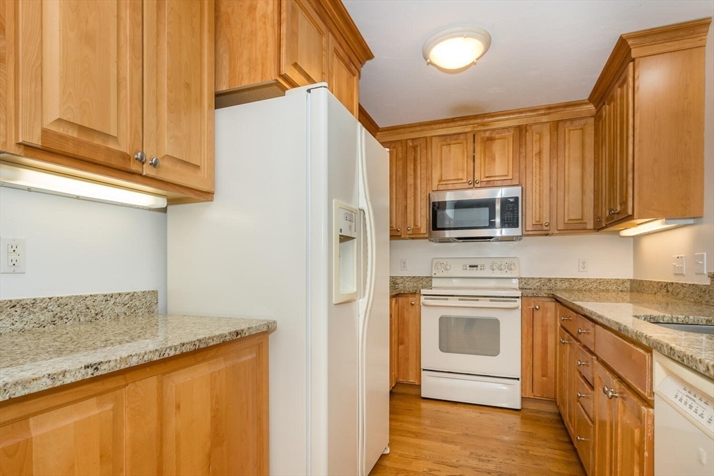 25 Maple Street # 25A