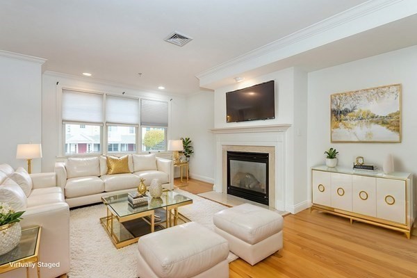 25 Maple Street # 25A