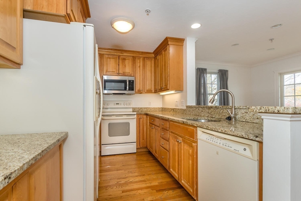 25 Maple Street # 25A