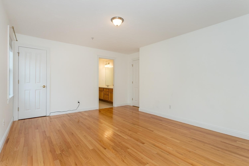25 Maple Street # 25A
