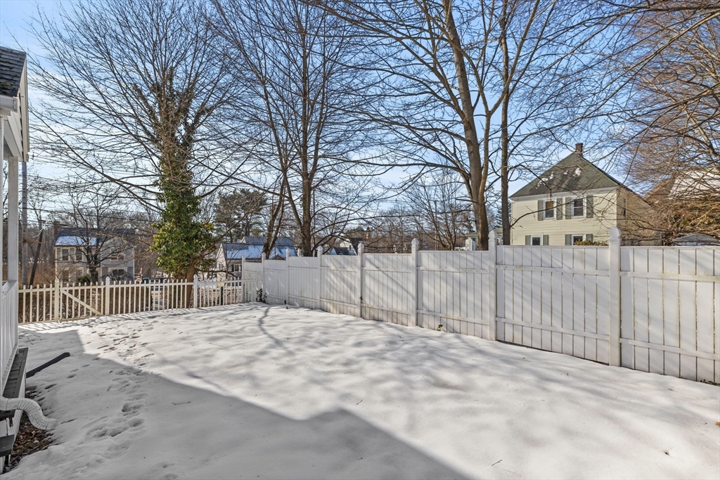 353 East Street