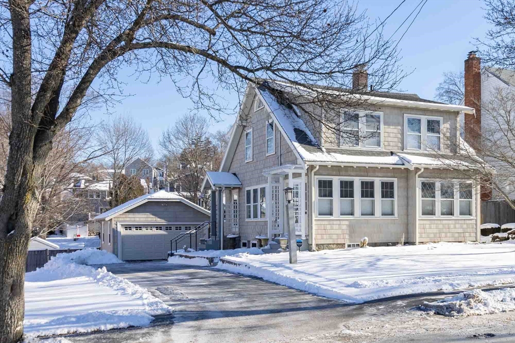 282 Franklin St