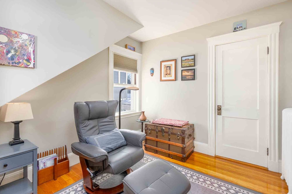 282 Franklin St