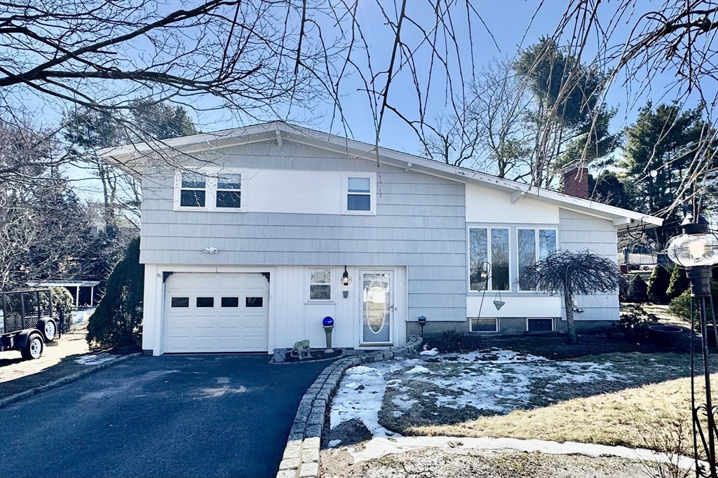 6 Redman Rd