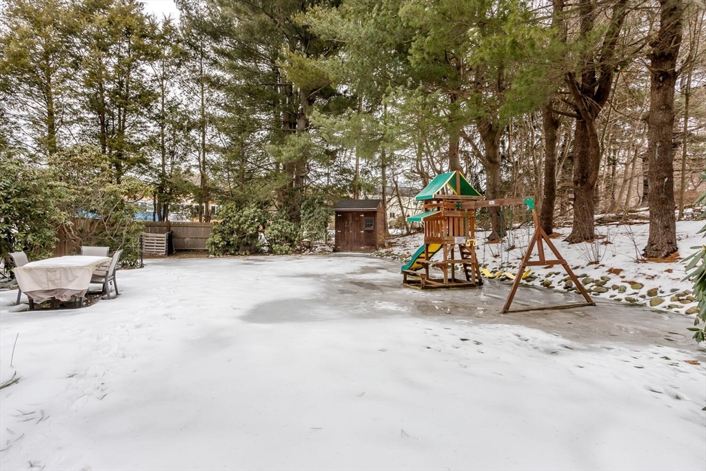 97 Spring Ln