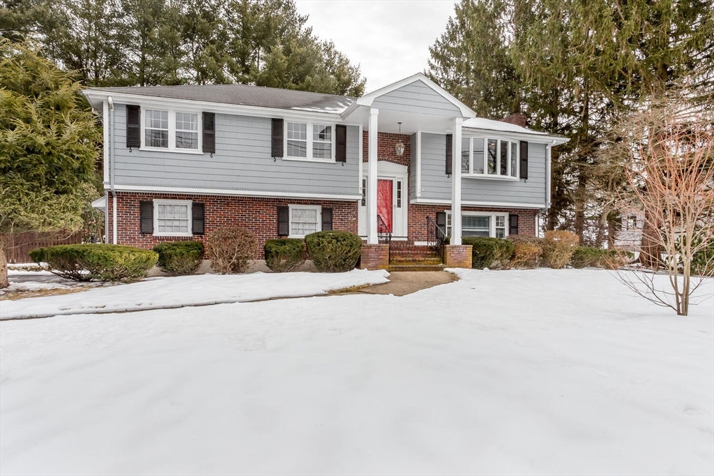 97 Spring Ln