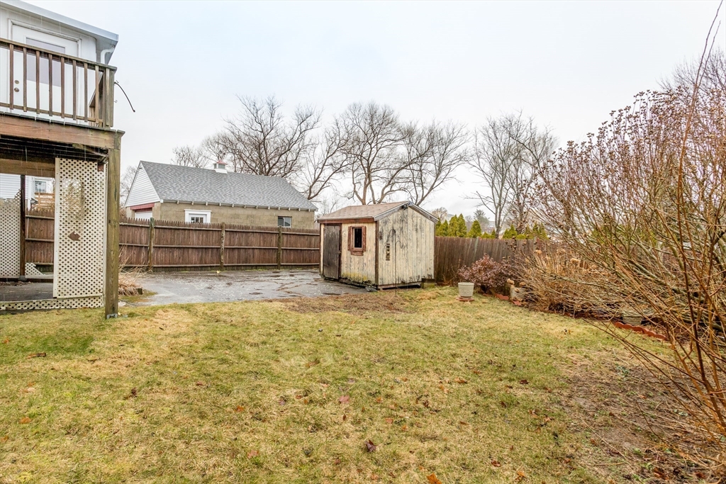 154 Spring St