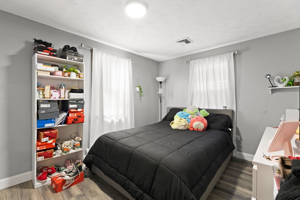 23 Parker Dr