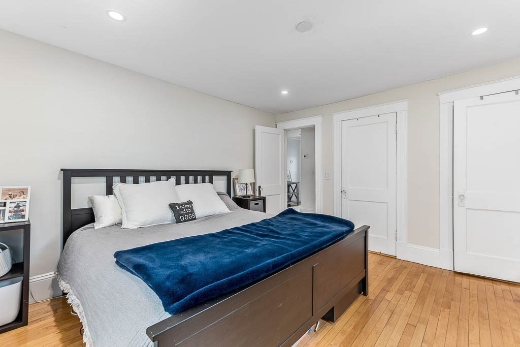 449 N Elm St
