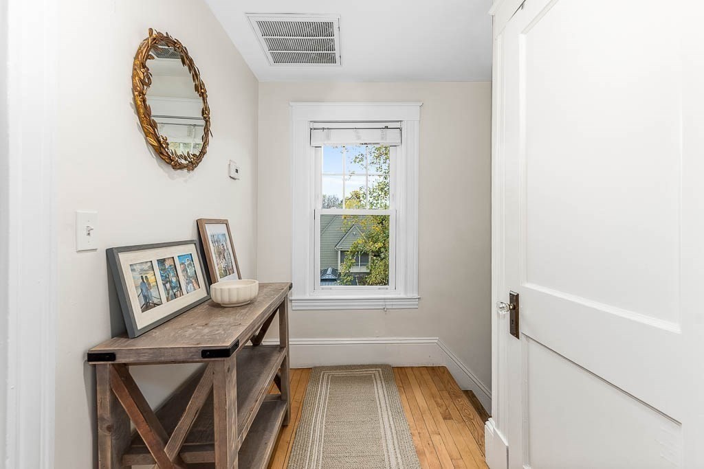 449 N Elm St