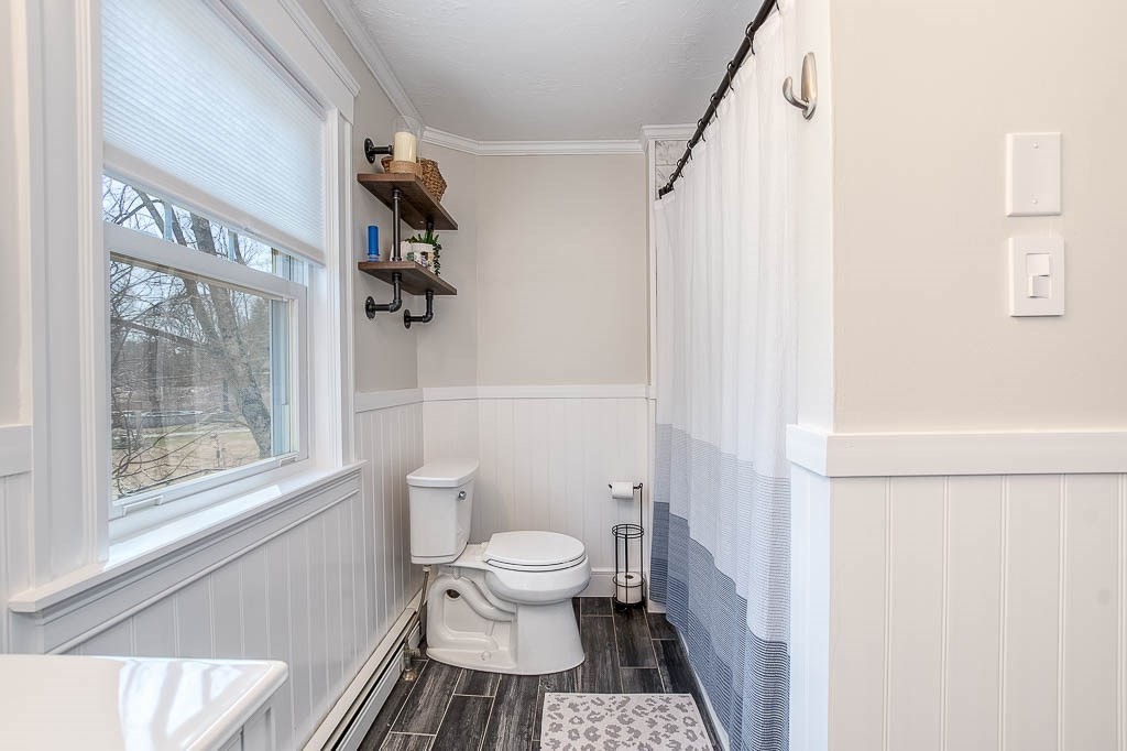 449 N Elm St
