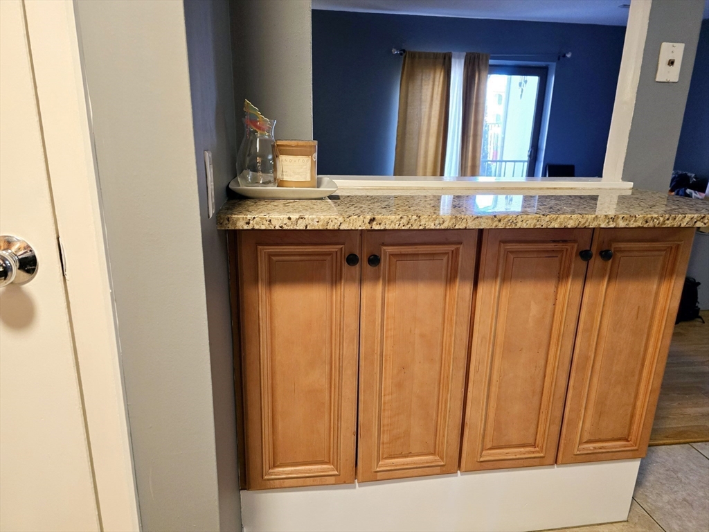 685 Oak St # 2 Unit: 11-2