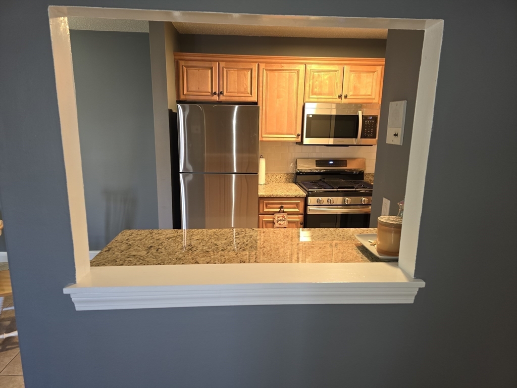 685 Oak St # 2 Unit: 11-2