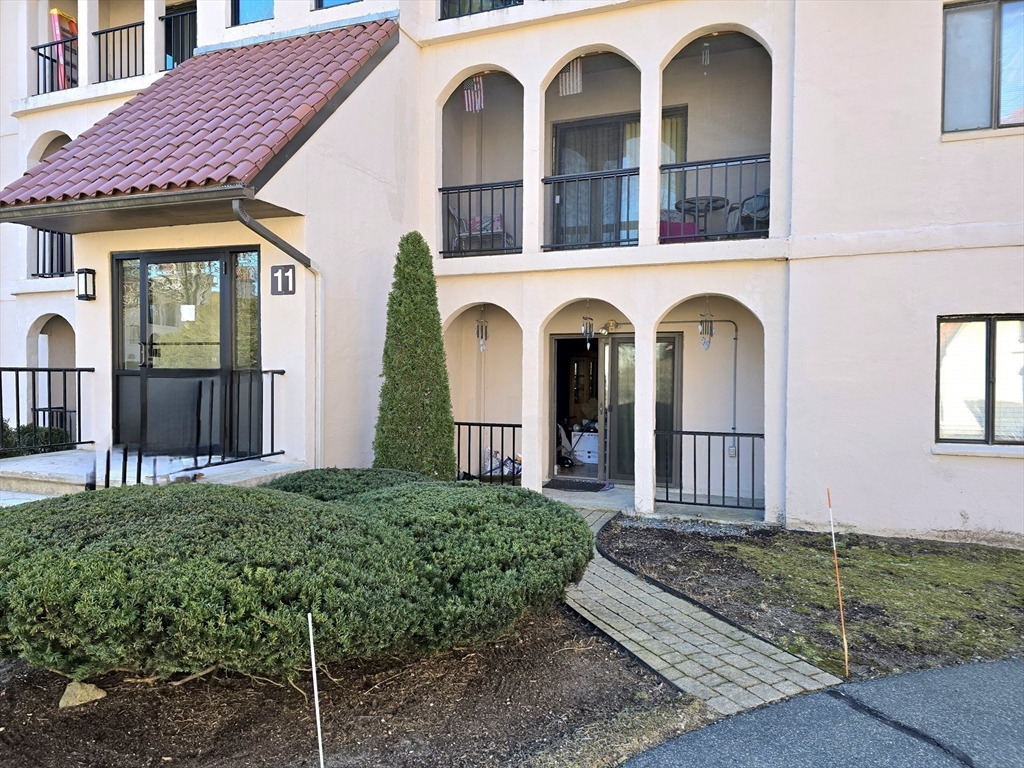 685 Oak St # 2 Unit: 11-2
