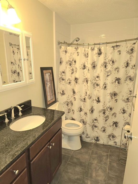 685 Oak St # 2 Unit: 11-2