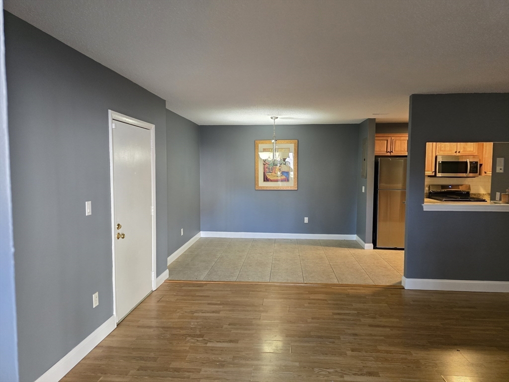 685 Oak St # 2 Unit: 11-2