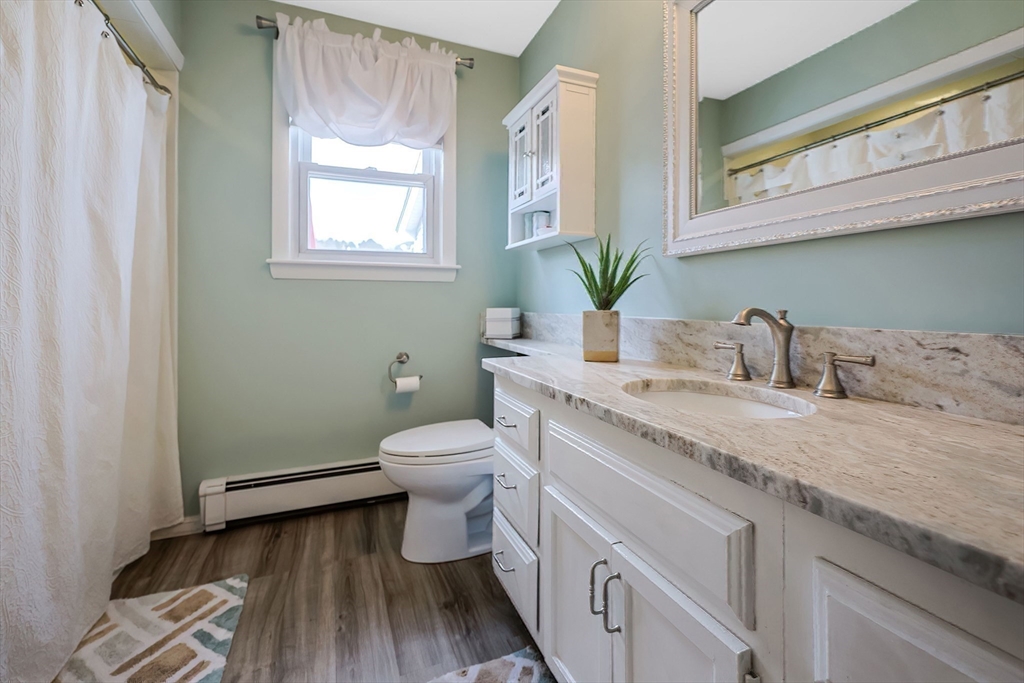 7 Highland Circle