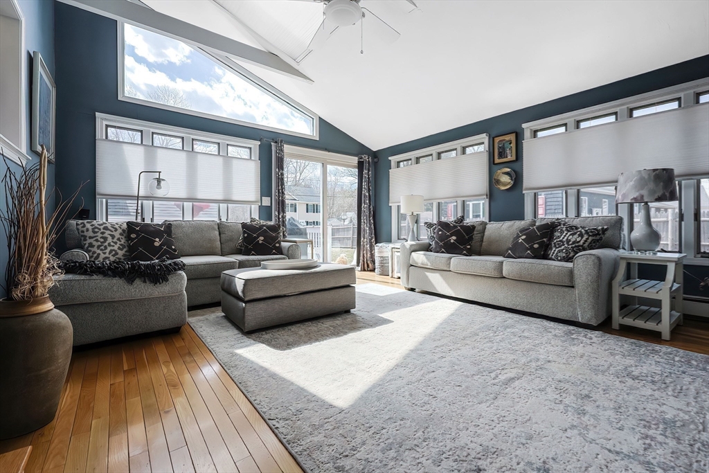 7 Highland Circle