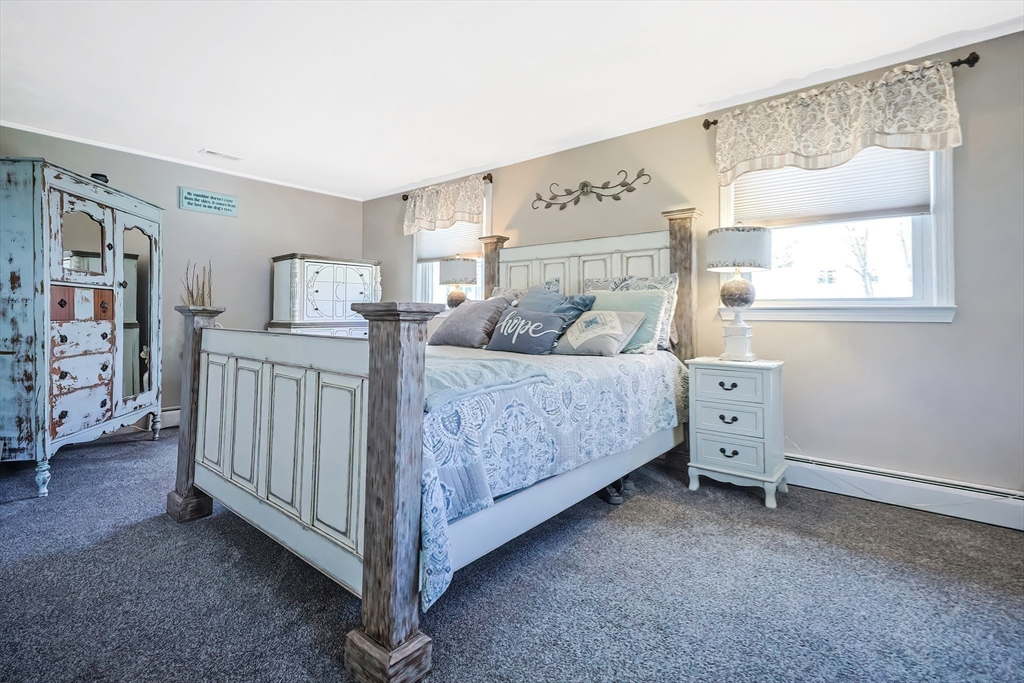 7 Highland Circle