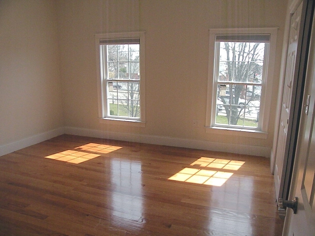 21 N.Franklin Street # B