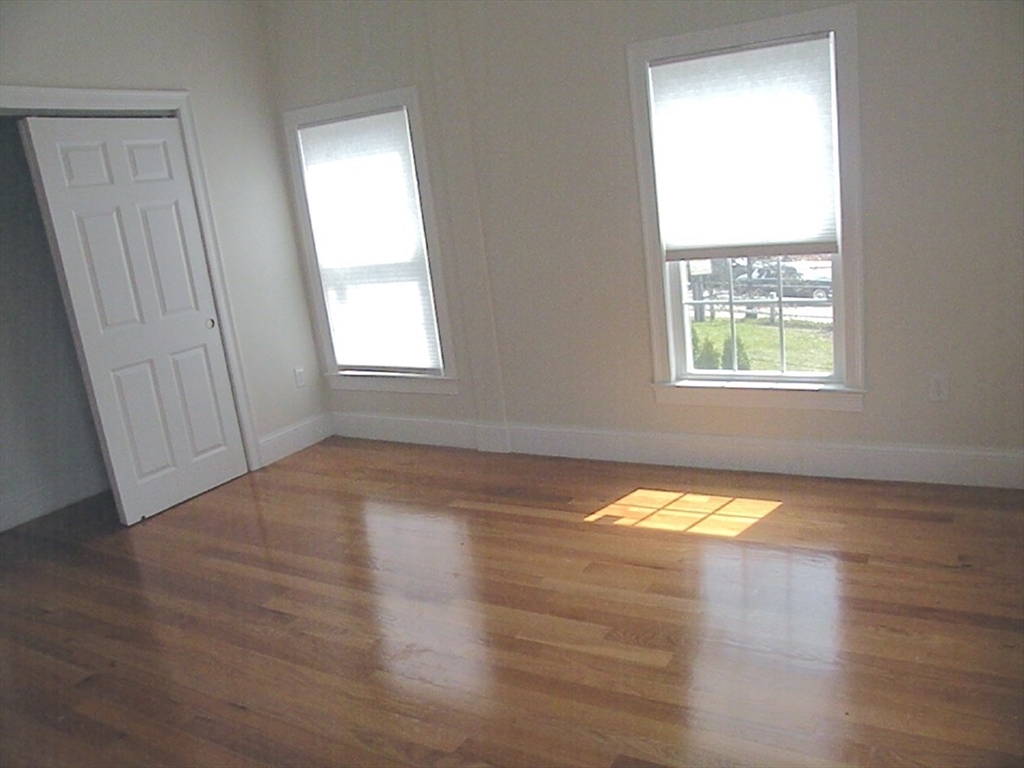 21 N.Franklin Street # B