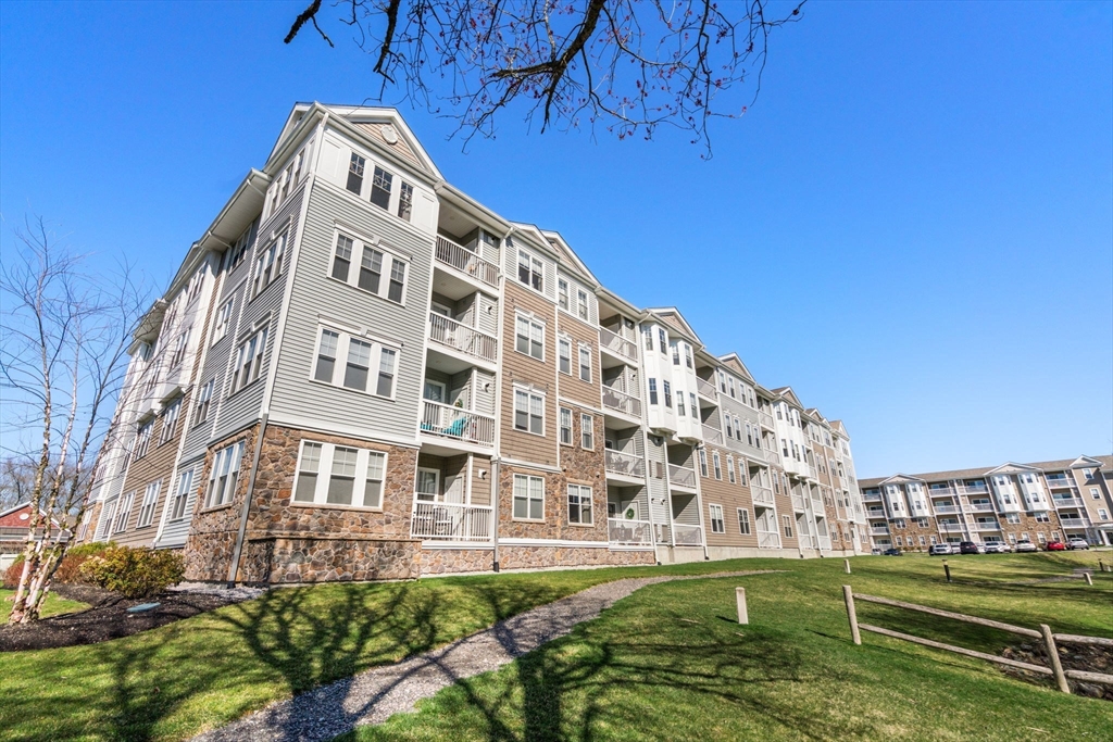 1410 Pennington Drive # 1410